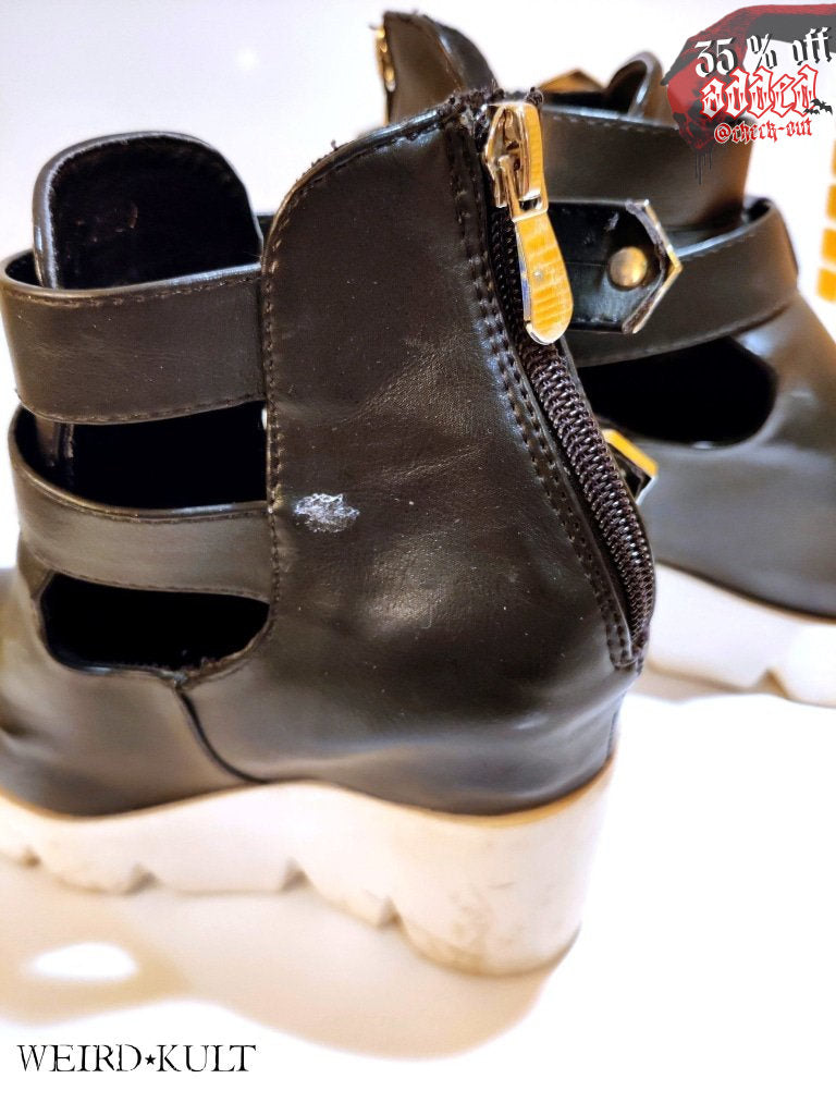 Black And White Plateau Heels