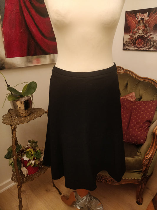 Elegant Black Skirt
