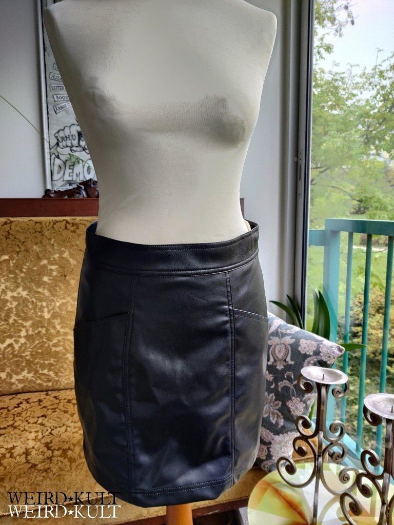 Fake Leather Skirt With Pockets